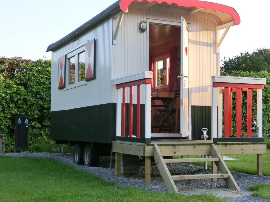 Pipowagen Camping Puur Genieten Bed & Breakfast Someren Room photo