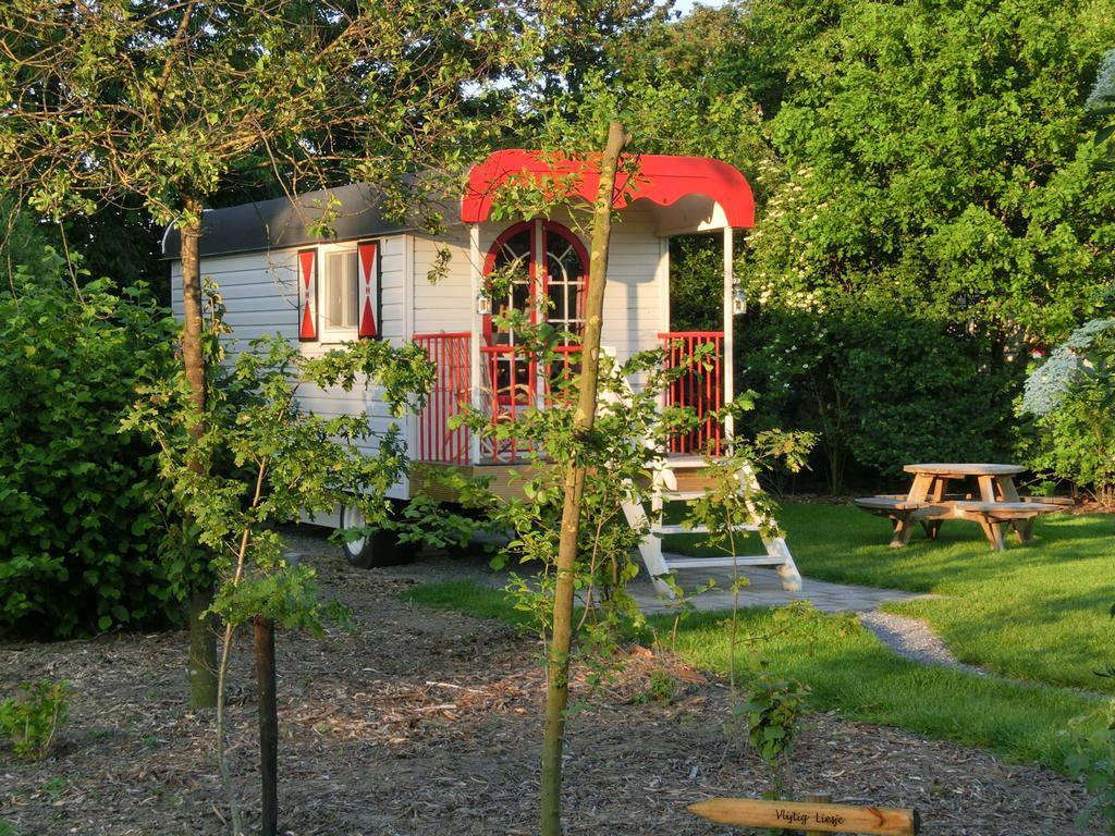 Pipowagen Camping Puur Genieten Bed & Breakfast Someren Room photo